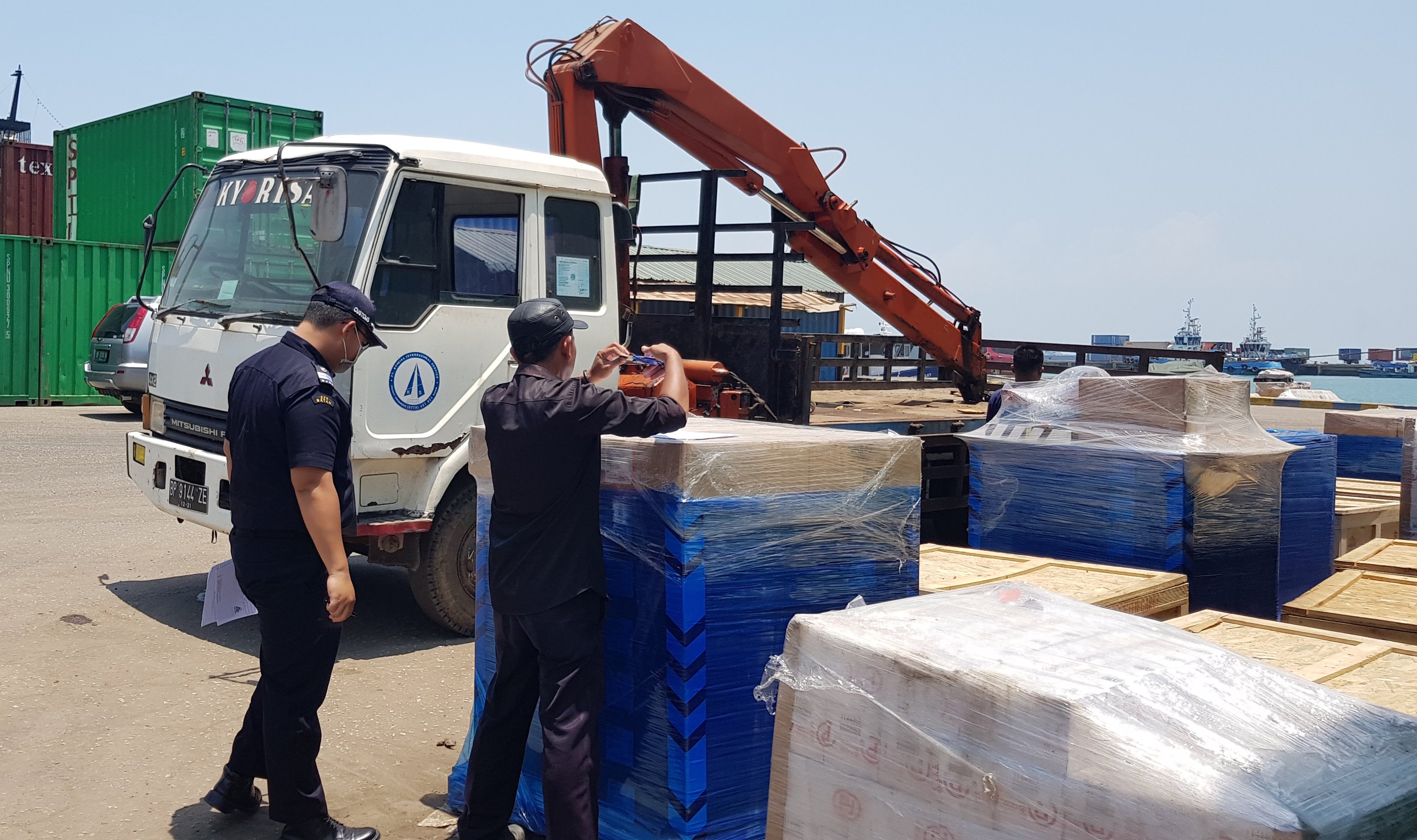 Batam Cargo PT. Barelang Zore Abadi